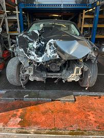 Bmw serie 5 del 2012 F10 per ricambi