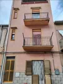 Intero stabile vallelunga pratameno, caltanissetta