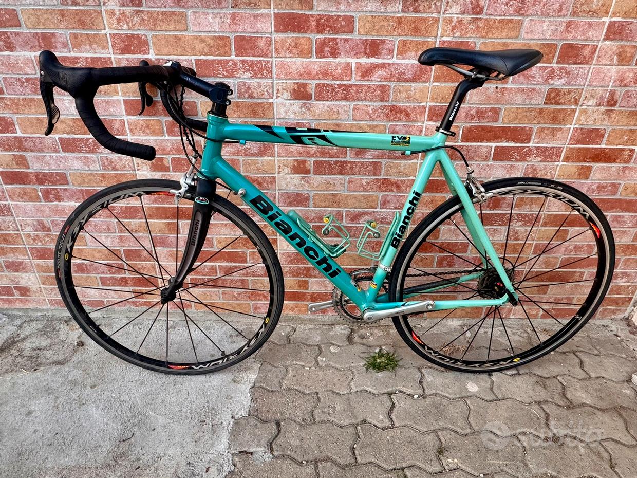 Corsa Bianchi Bici Da Corsa Ibrida Usata Bici Bianchi Da Corsa - Main Image
