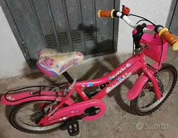 BICI BAMBINO FUXIA CON ACCESSORI