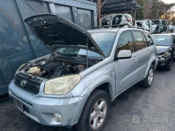 RICAMBI TOYOTA RAV 4 2004 2000cc DIESEL 5 PORTE