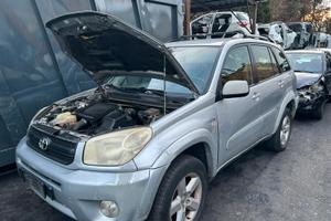RICAMBI TOYOTA RAV 4 2004 2000cc DIESEL 5 PORTE