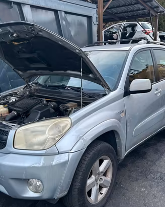 RICAMBI TOYOTA RAV 4 2004 2000cc DIESEL 5 PORTE