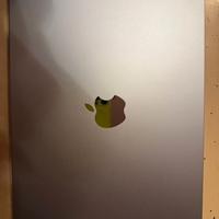 Mac Book Air 13" cip M4 16/256 (2025)
