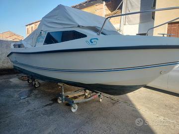 Cabin 550 con SELVA 40-60 cv 2t