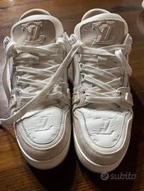 White LV Leather Trainer Sneakers Louis Vuitton 43
