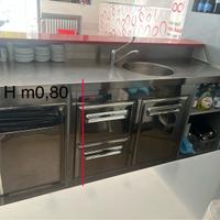 Attrezzatura bar ristorante frigorifero vetrine