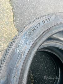 Gomme invernali Kumho 225 x 45 R17 91 H