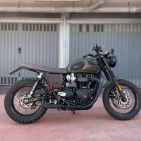 Triumph Bonneville T120 Black