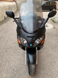 scooter Piaggio x9 