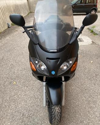scooter Piaggio x9 