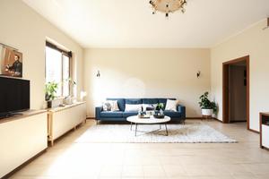 VILLA A SCHIERA D'ANGOLO A MAGENTA