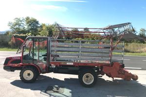 Carica fieno per motoagricola