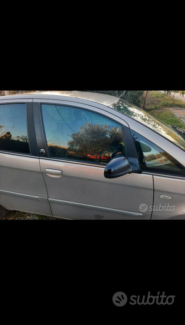 Lancia Musa 2012 photo 3