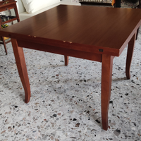 Tavolo quadrato