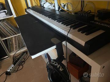 CONTROLLER MIDI / USB 88 TASTI SEMI-PESATI