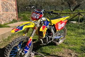Suzuki Valenti RM-Z 250 - 2010