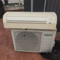 Daikin Inverter 12000BTU