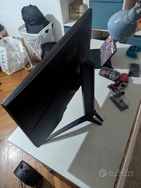 Schermo del monitor Acer Nitro Gioco.