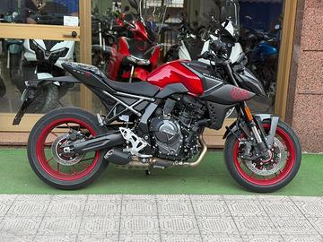 Suzuki GSX-8S Tua a soli 82 € al mese