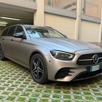 Mercedes E300DE Station Wagon PREMIUM PLUS