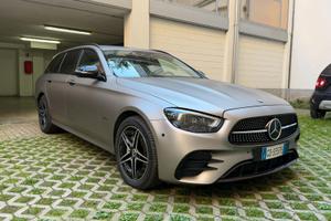 Mercedes E300DE Station Wagon PREMIUM PLUS