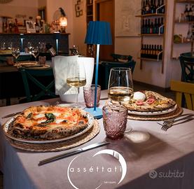 Elegante ristorante pizzeria prospicente il mare
