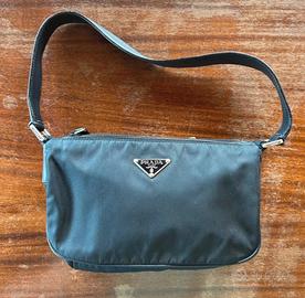 Borsa Prada originale in nylon nero