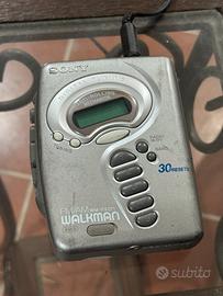 Sony Walkman FM/AM WM-FX271
