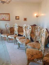Tavolo , 6 sedie, vetrinetta Barocco 