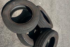Gomme esitive 205/65 R16 Opel vivaro