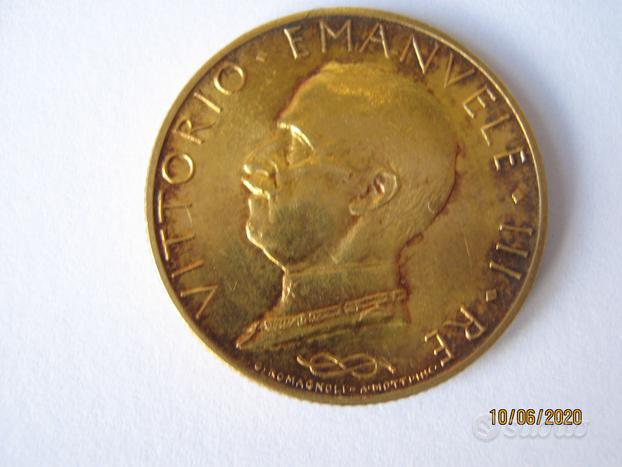 Moneta oro lire 100 vittorio emanuele iii 1931 usato  Torino