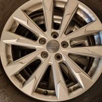 Cerchi Audi Q3 Sportbak 18 pollici di serie