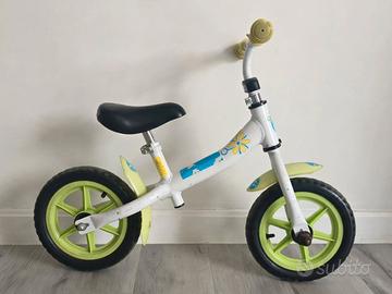 bicicletta senza pedali