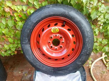 RUOTINO MARCA PIRELLI , NUOVO