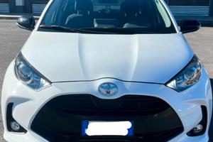 Toyota Yaris 1.0 Benz. 6.000 (KM ORIGINALI)