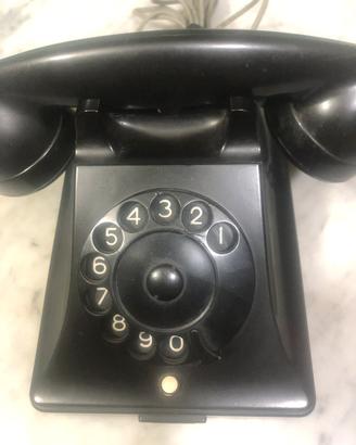 Telefono antico inglese