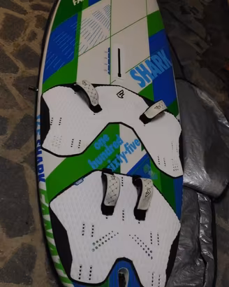 Windsurf Fanatic Shark 165 HRS-3 uscite