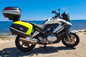 Honda VFR 800 X CrossRunner