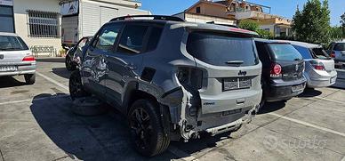 jeep renegade ibrida ricambi usati  vettura rottam