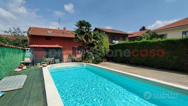 Casa Indipendente Piscina [Cod. rif 3148108VRG]