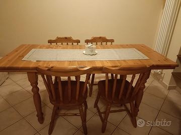 tavolo più 4sedie
