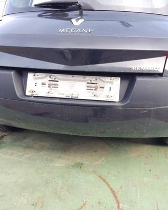 Paraurti posteriore RENAULT MEGANE del 2006