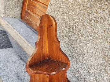 Angoliera di legno