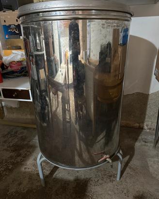 Contenitore inox per vino