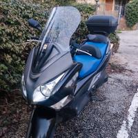 Honda silver WING 400