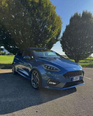 Ford fiesta mk8 St Performance pack 1.5 (200cv)