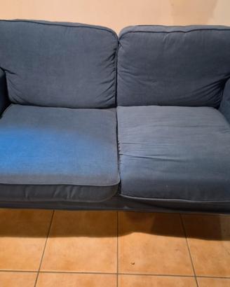 Divano Ikea 2 posti