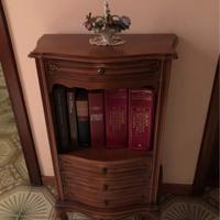 Mobiletto anni 60 da ingresso in legno