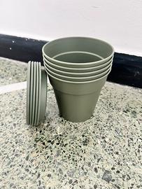 Lotto vasetti con sottovaso